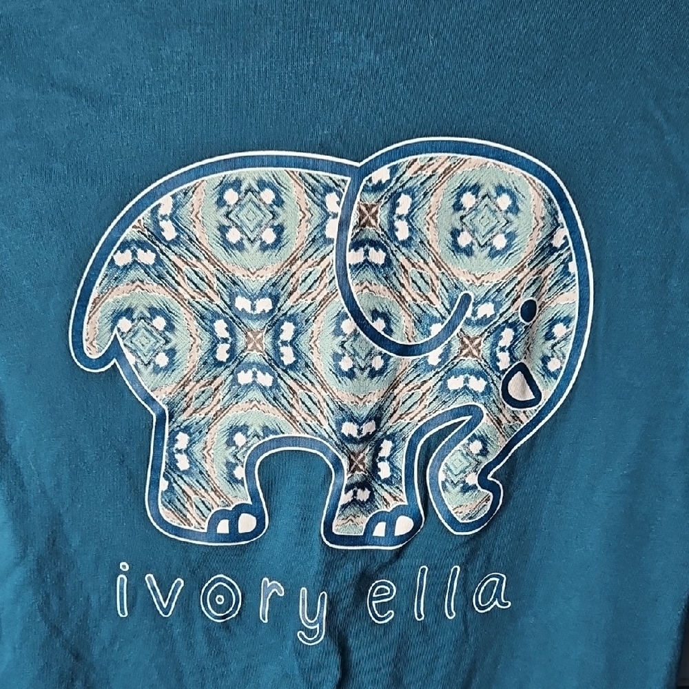 💕Ivory Ella Longsleeve Graphic Tee Women’s XS - Picture 2 of 7